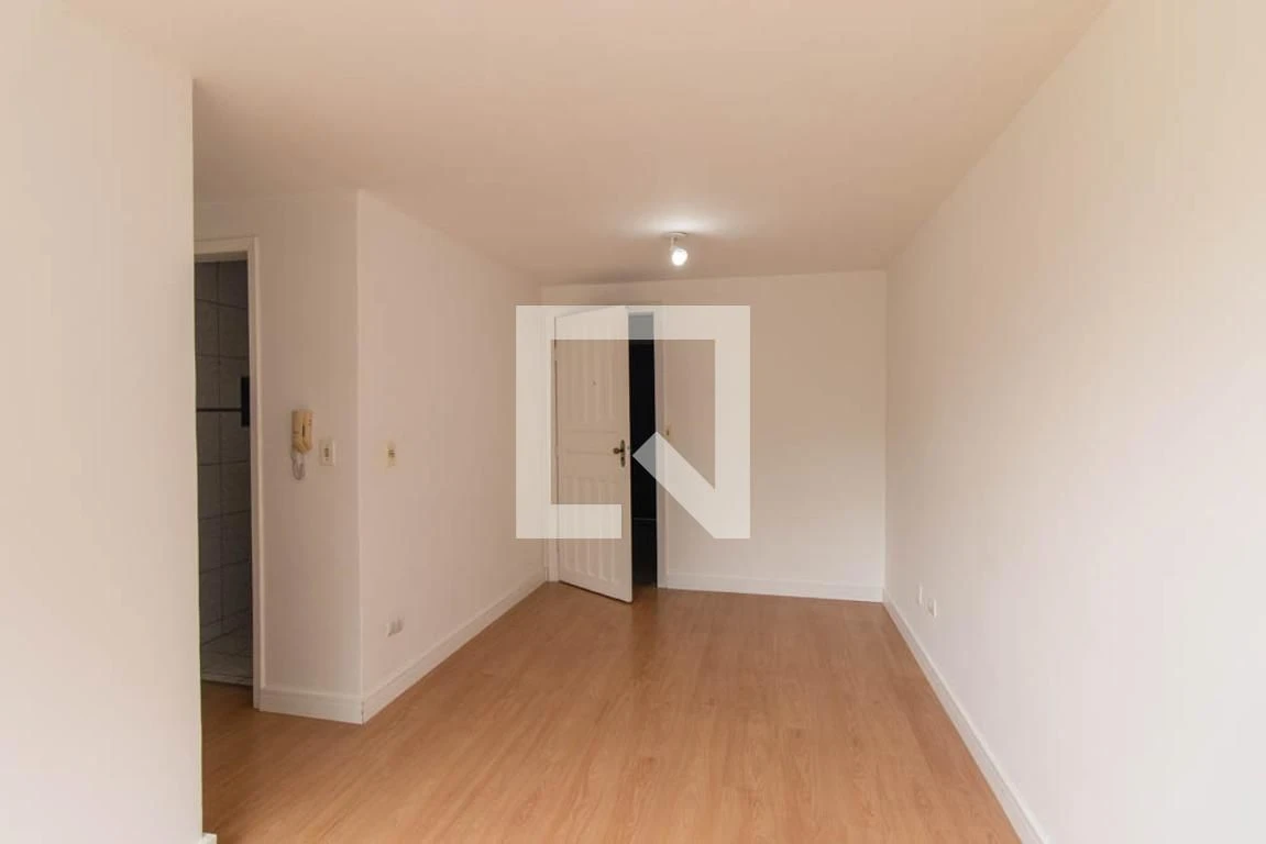 3-bedroom, 56 m² apartment in Curitiba — photo 17
