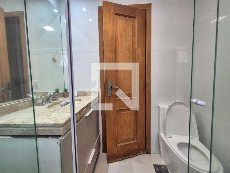 Furnished apartment, 180 m², with a glass-enclosed balcony — photo 2