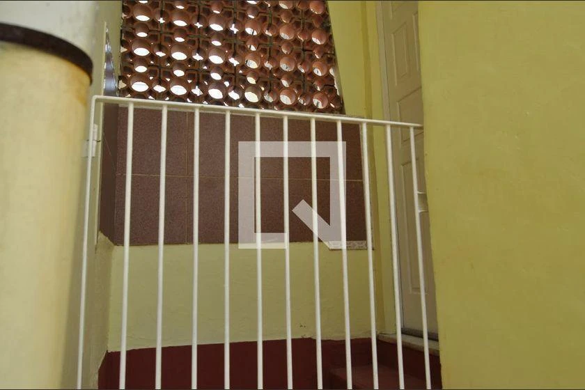 House, 85 m², with wood or laminate floors — photo 6