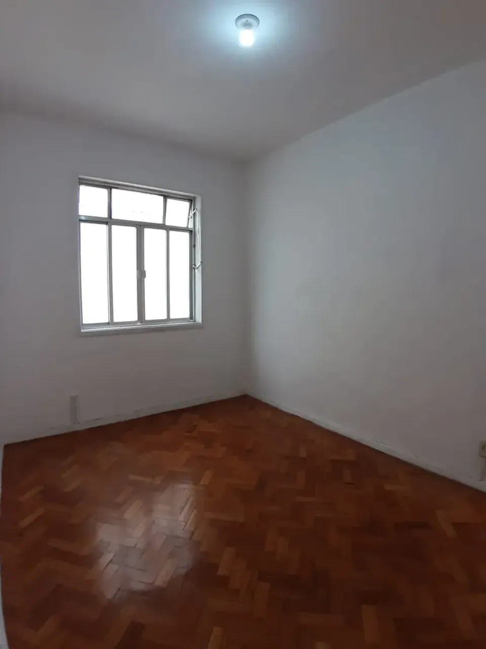 2-bedroom apartment with separate kitchen — photo 9