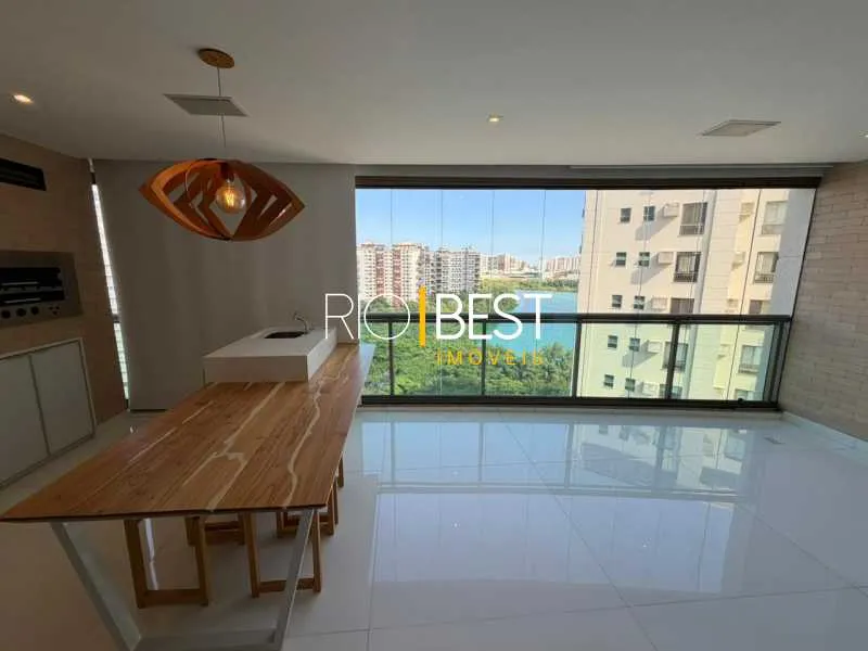 Apartment with 4 rooms and 3 modern suites — photo 5