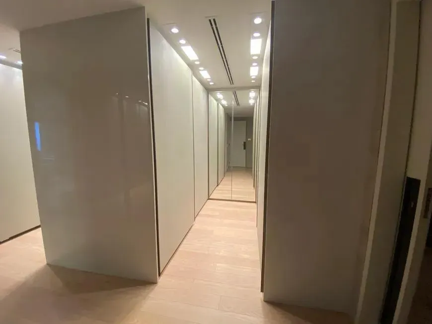 Apartamento sin muebles con 4 dormitorios y 5 baños — photo 47
