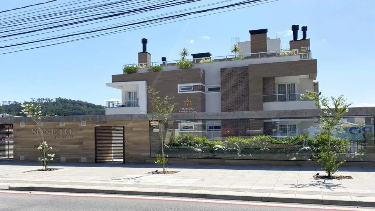 Furnished 1-bedroom apartment with 40 m² and 2 parking spots — photo 2