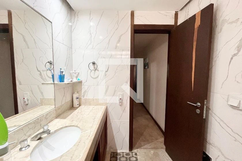 Furnished 65 m² apartment with 2 bedrooms and 1 parking — photo 28