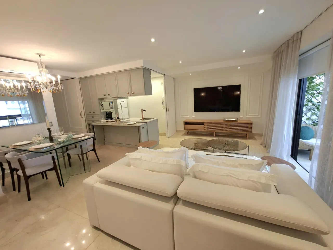 2-bedroom apartment in a building with a sauna — photo 10