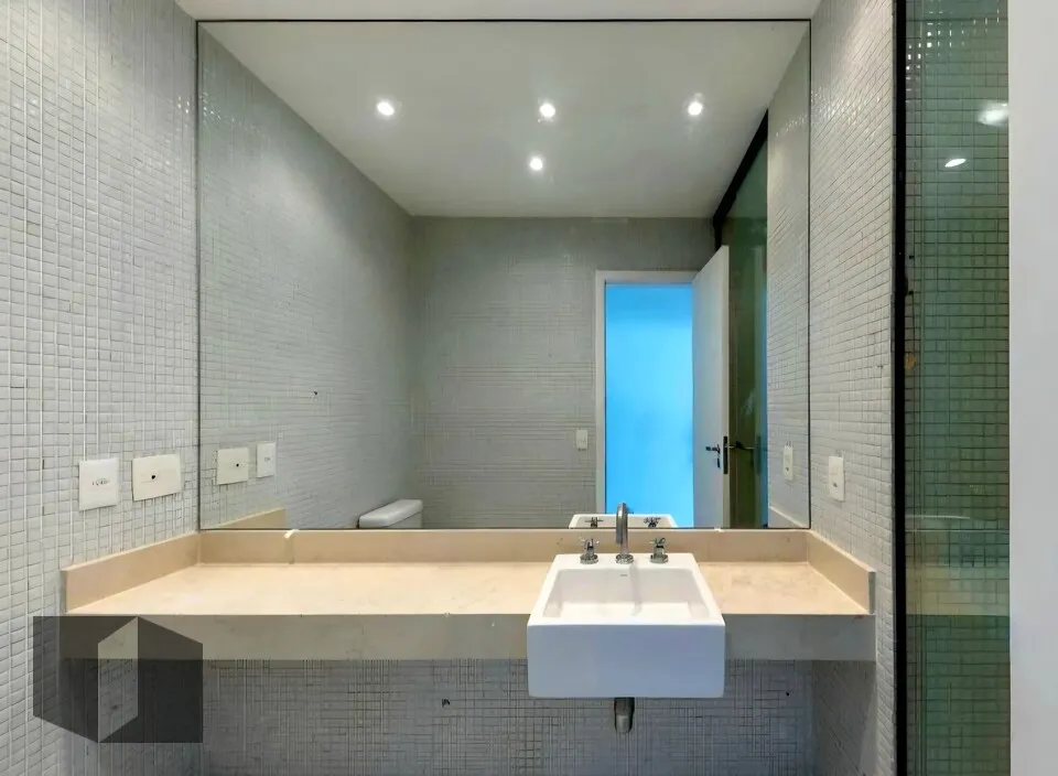 Penthouse with 5 bedrooms and balcony BBQ — photo 35
