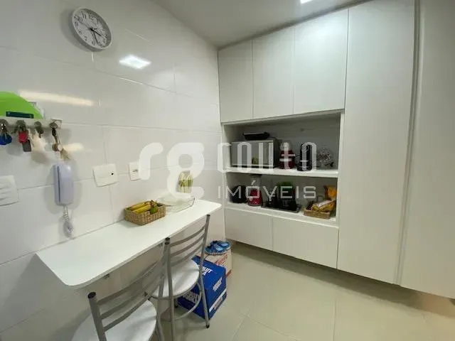 Furnished apartment with 3 bedrooms and 3 bathrooms — photo 2