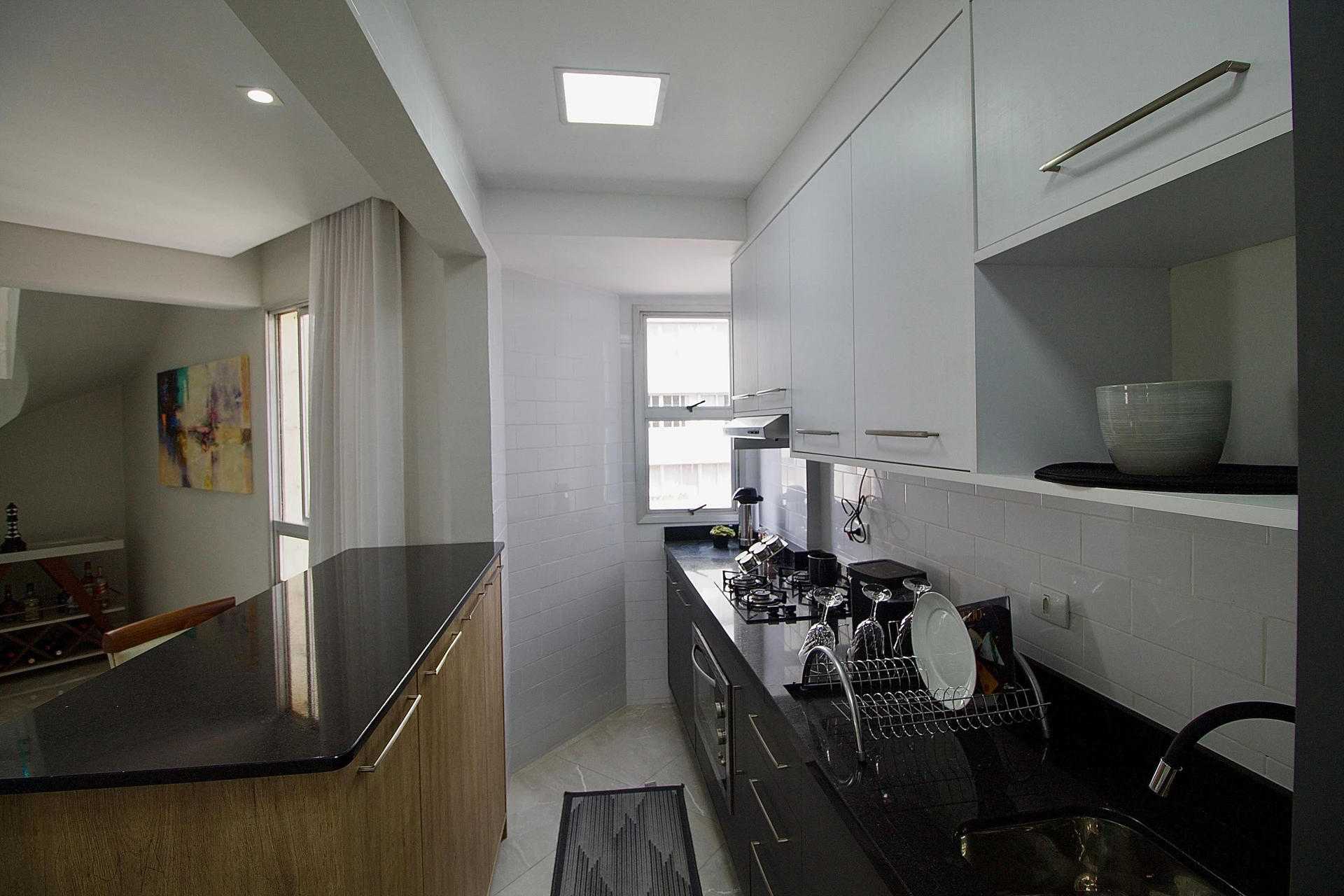 Floor-to-ceiling windows in a 2-bedroom apartment, 100 m² — photo 2