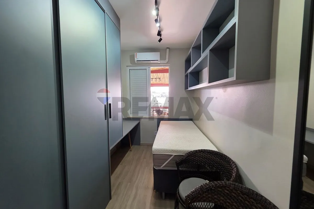 Balcony with a grill in a 3-bedroom house, 139 m² — photo 33