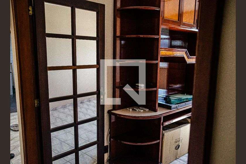 Квартира 109 м² с 3 спальнями и отдельной кухней