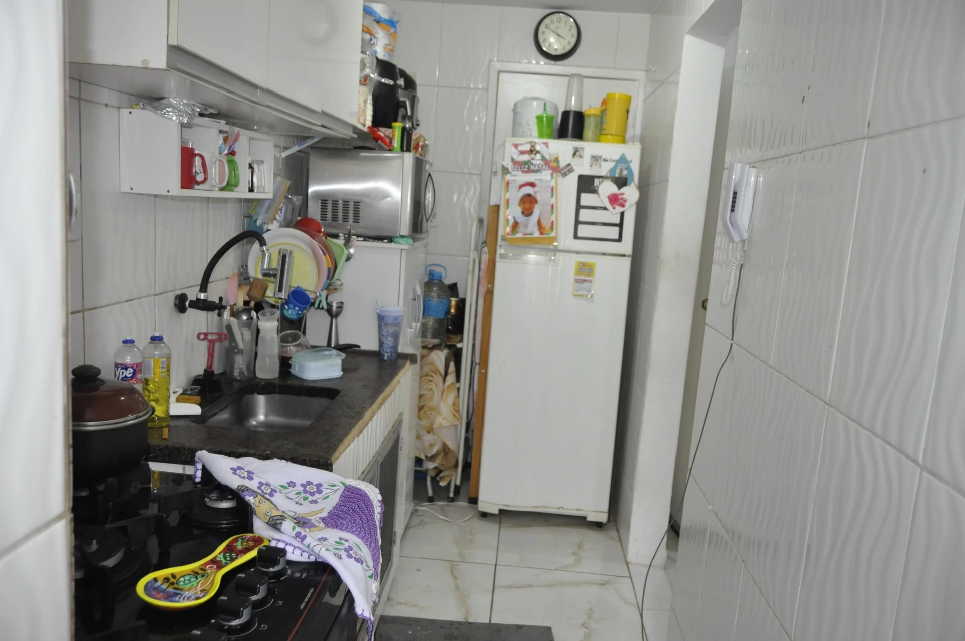 Furnished 2-bedroom apartment with private garden and 1 bath — photo 18
