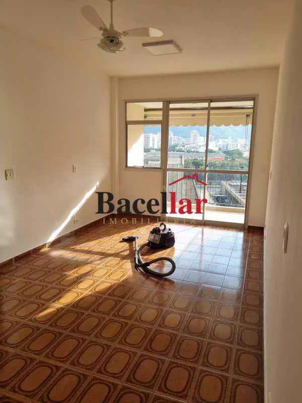 2-bedroom apartment in a building with a pool — photo 3