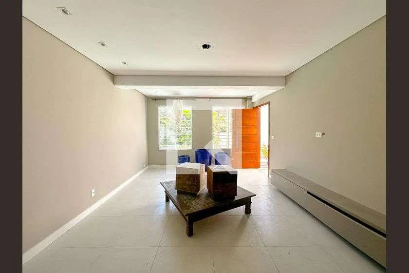 Casa de 2 dormitorios, 1 con baño propio, 300 m² — photo 16