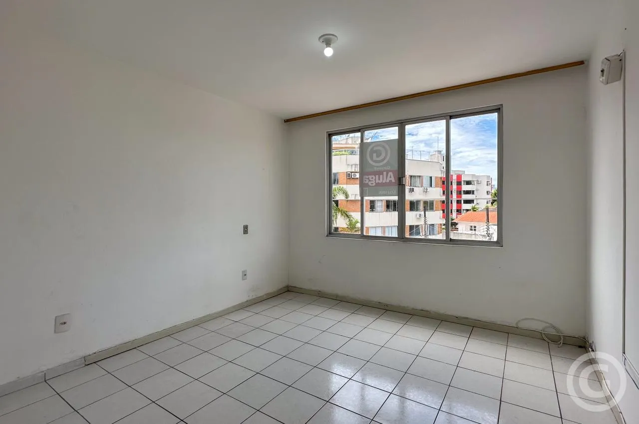 83 m² apartment on the 3rd floor with 2 bathrooms — photo 3