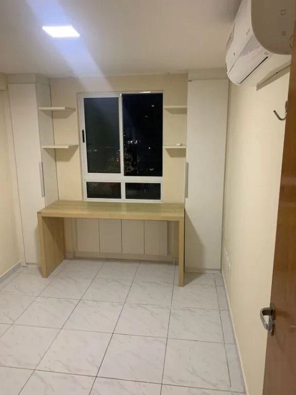 Furnished 1-bedroom apartment with balcony — photo 29