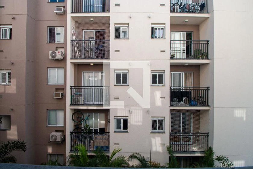 One-bedroom apartment with a washing machine — photo 21