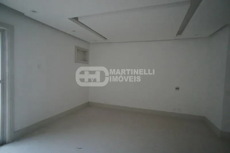 Casa de 420 m² com varanda gourmet e banheira — photo 13