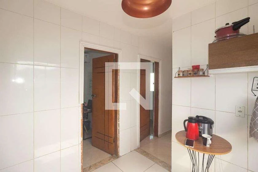 Casa mobiliada com 2 quartos, 1 banheiro e 80 m² — photo 27