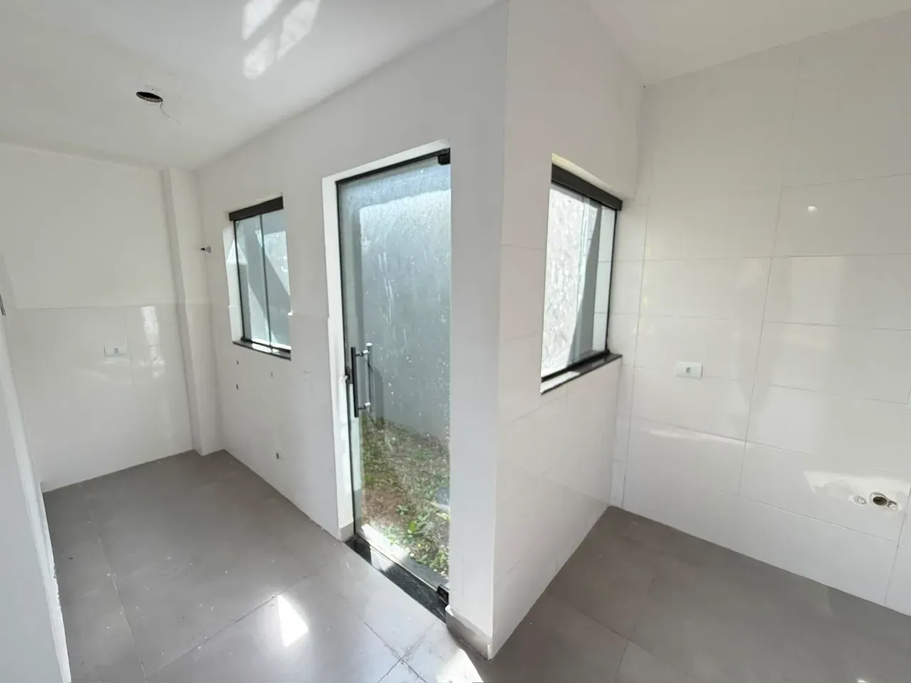 Дом: 3 спальни, 1 со своей ванной, 94 м², Куритиба — photo 2