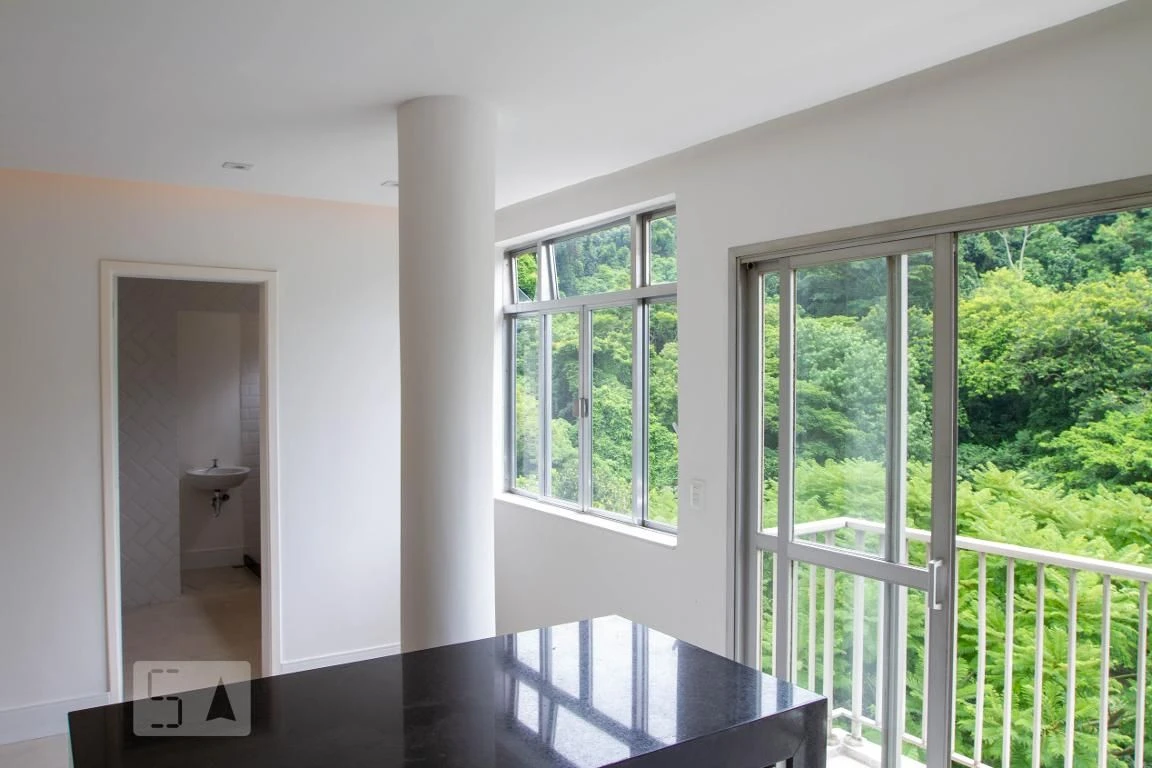 Apartamento mobiliado de 1 quarto em condomínio com piscina — photo 19