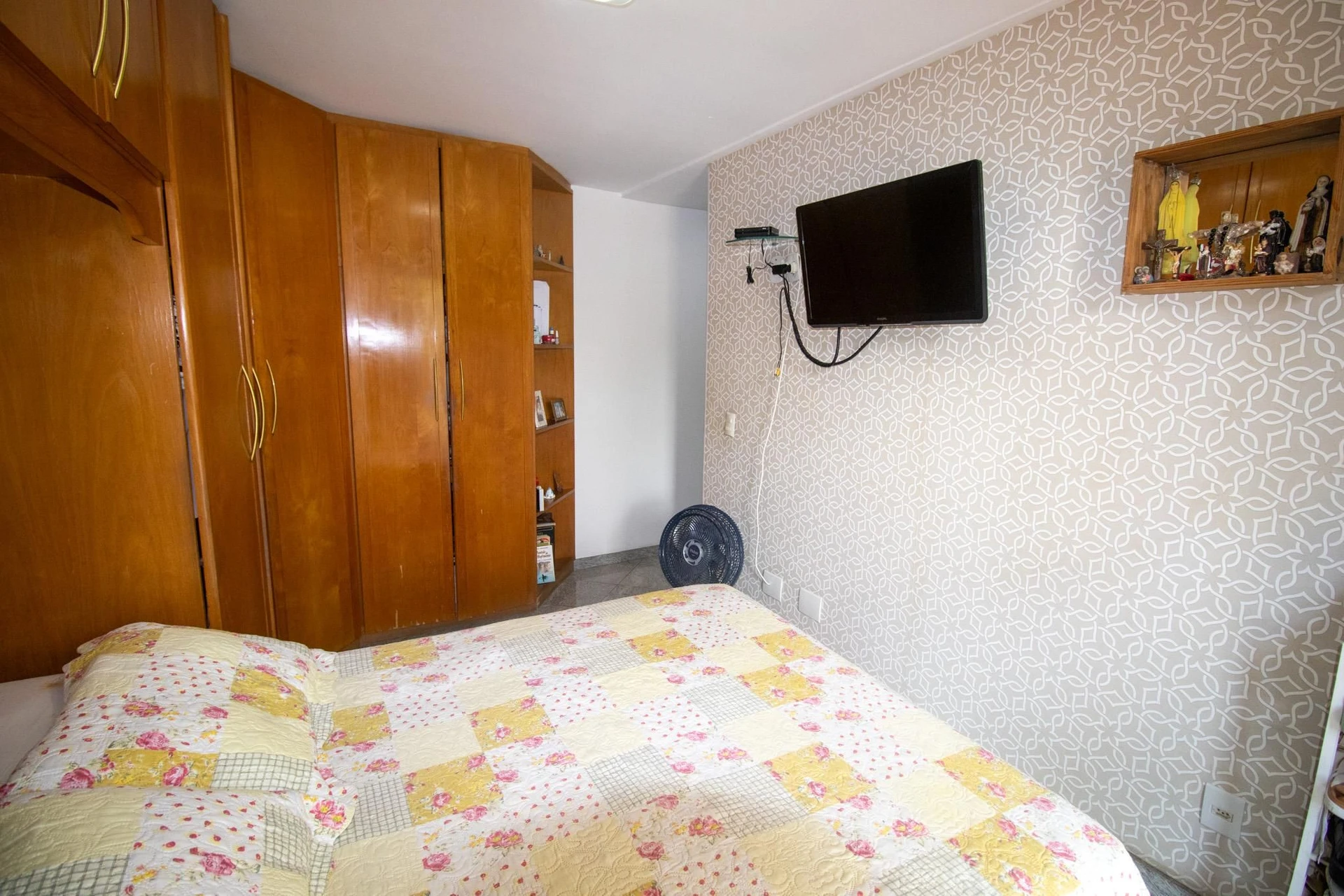 Furnished apartment with 3 bedrooms and a balcony — photo 7