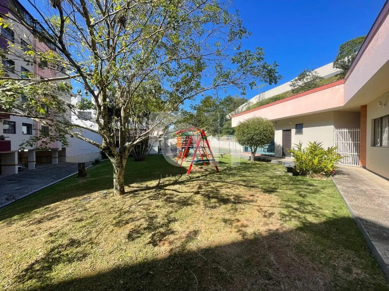 2-bedroom apartment with a home office in Florianópolis — photo 7