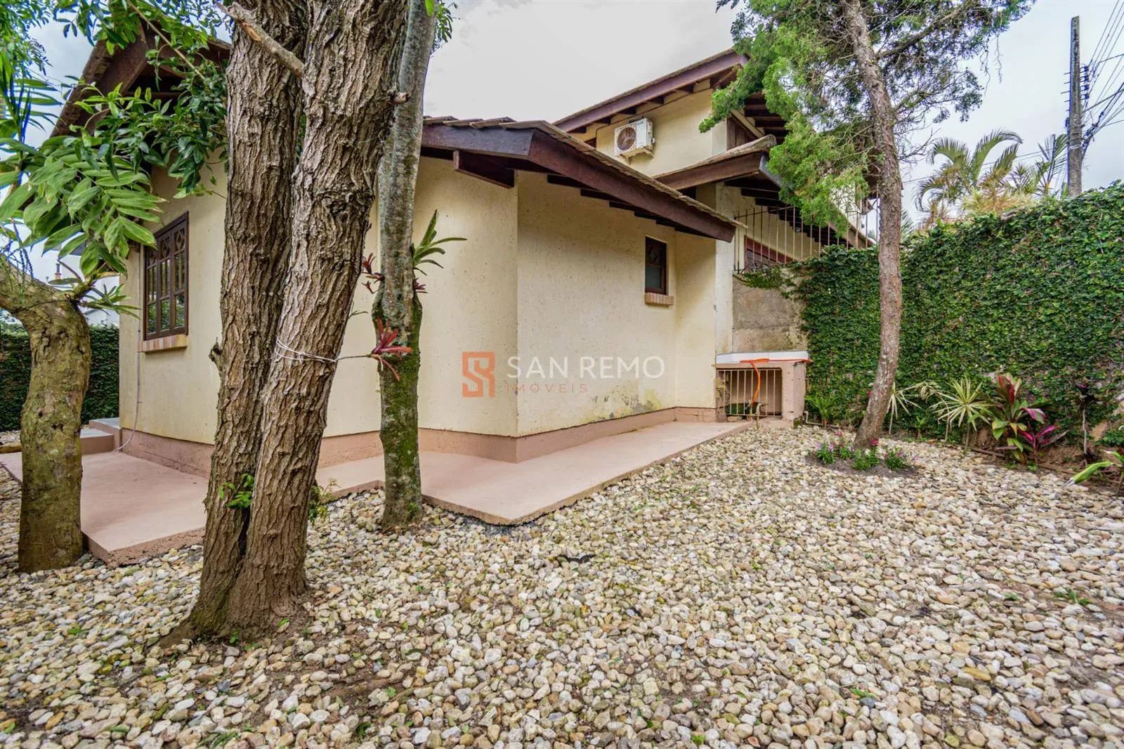 Casa mobiliada com 4 suítes e varanda privativa — photo 16