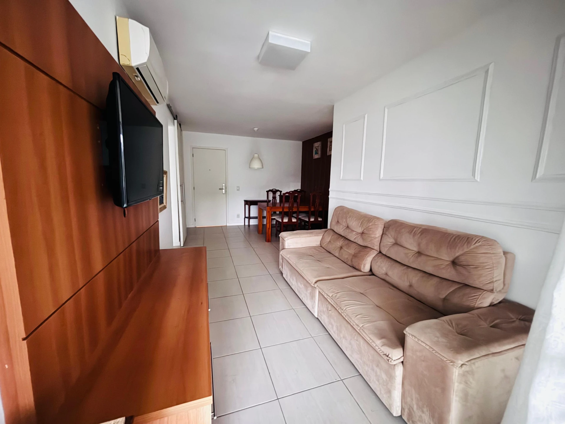 Furnished 2-bedroom apartment with separate kitchen — photo 14