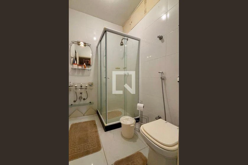 Apartamento amueblado con 3 dormitorios y cocina cerrada — photo 39