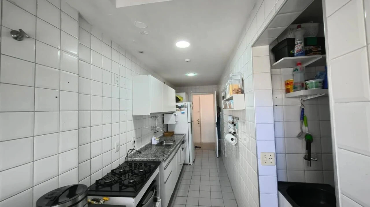 Furnished 3-bedroom apartment with a real home office — photo 15