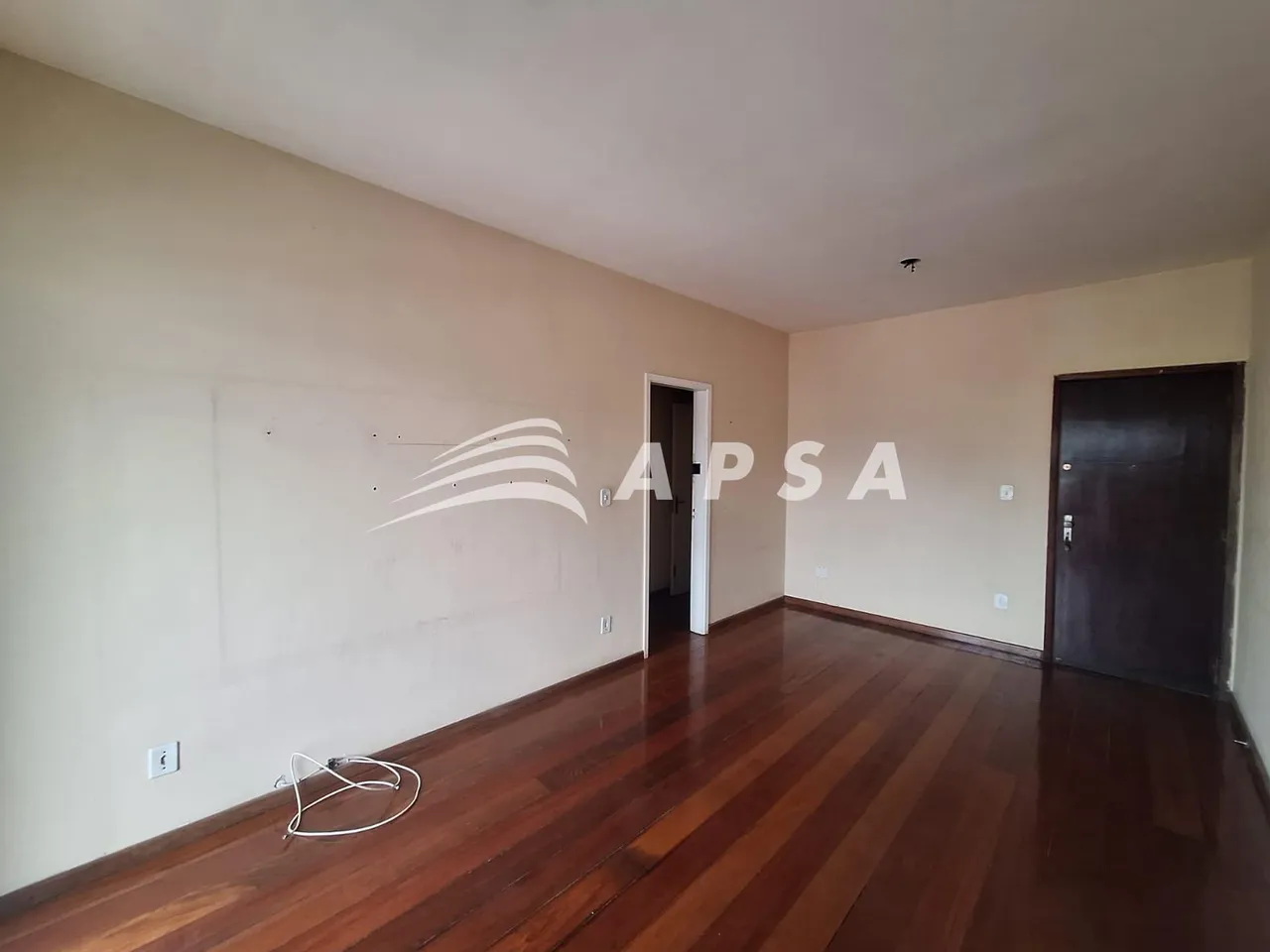 Apartment with 2 bedrooms and shared BBQ area — photo 14