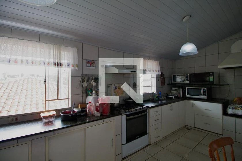360 m² house with a washing machine and a home office — photo 3