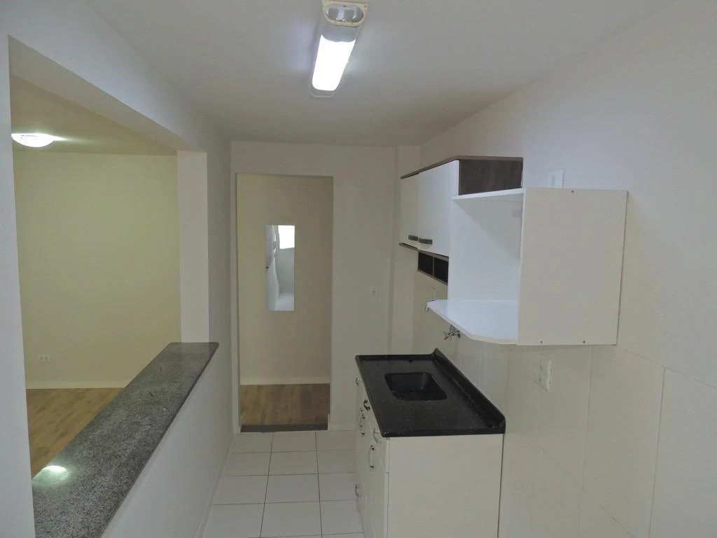 Квартира 62 м² з балконом із грилем та заскленим балконом — photo 8