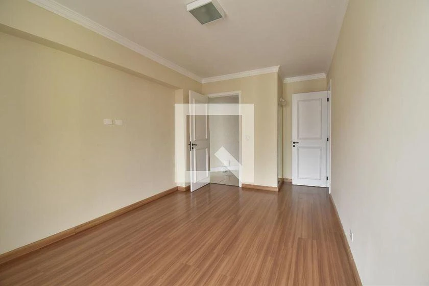 Ванна та 4 спальні: квартира 284 м² — photo 25