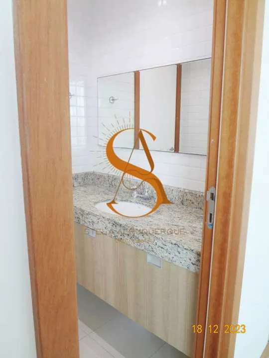 Apartamento mobiliado com cozinha integrada e 4 quartos — photo 54