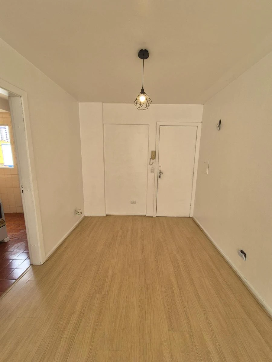 Apartment, 36 m², with wood or laminate floors — photo 17
