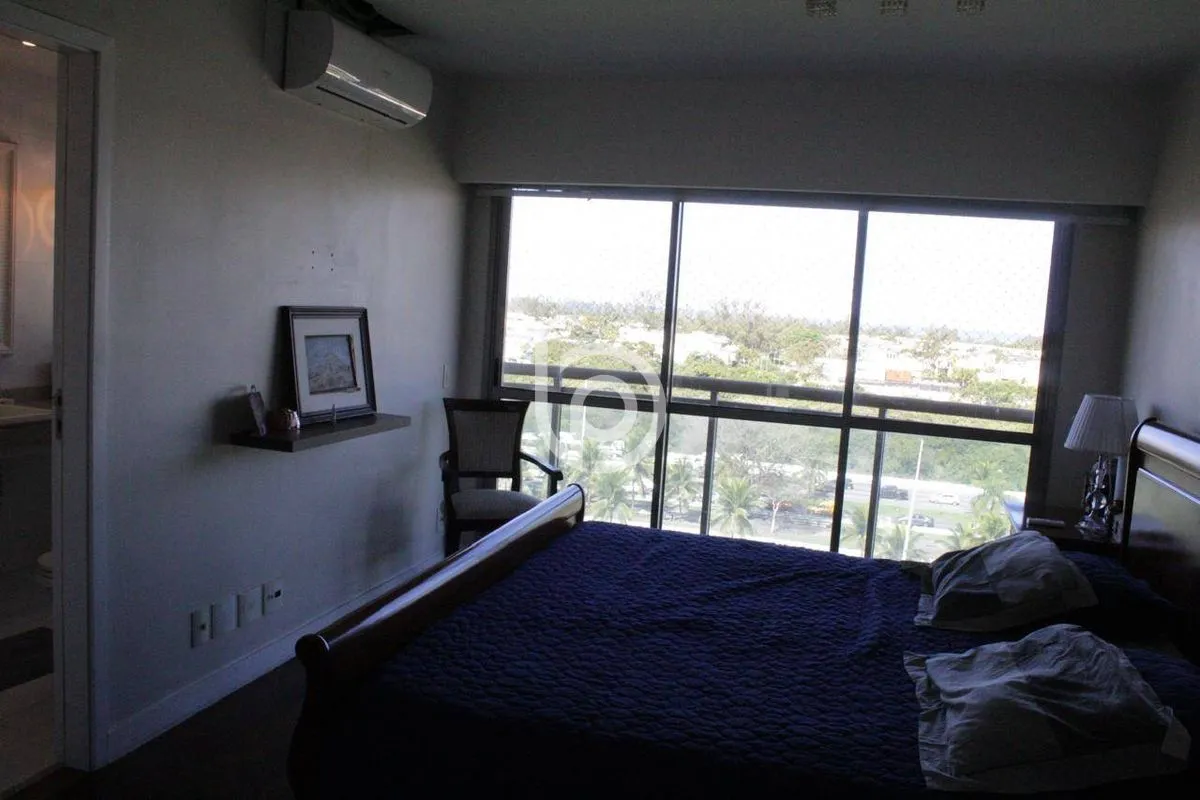 Furnished apartment with a closed kitchen and 4 bedrooms — photo 23