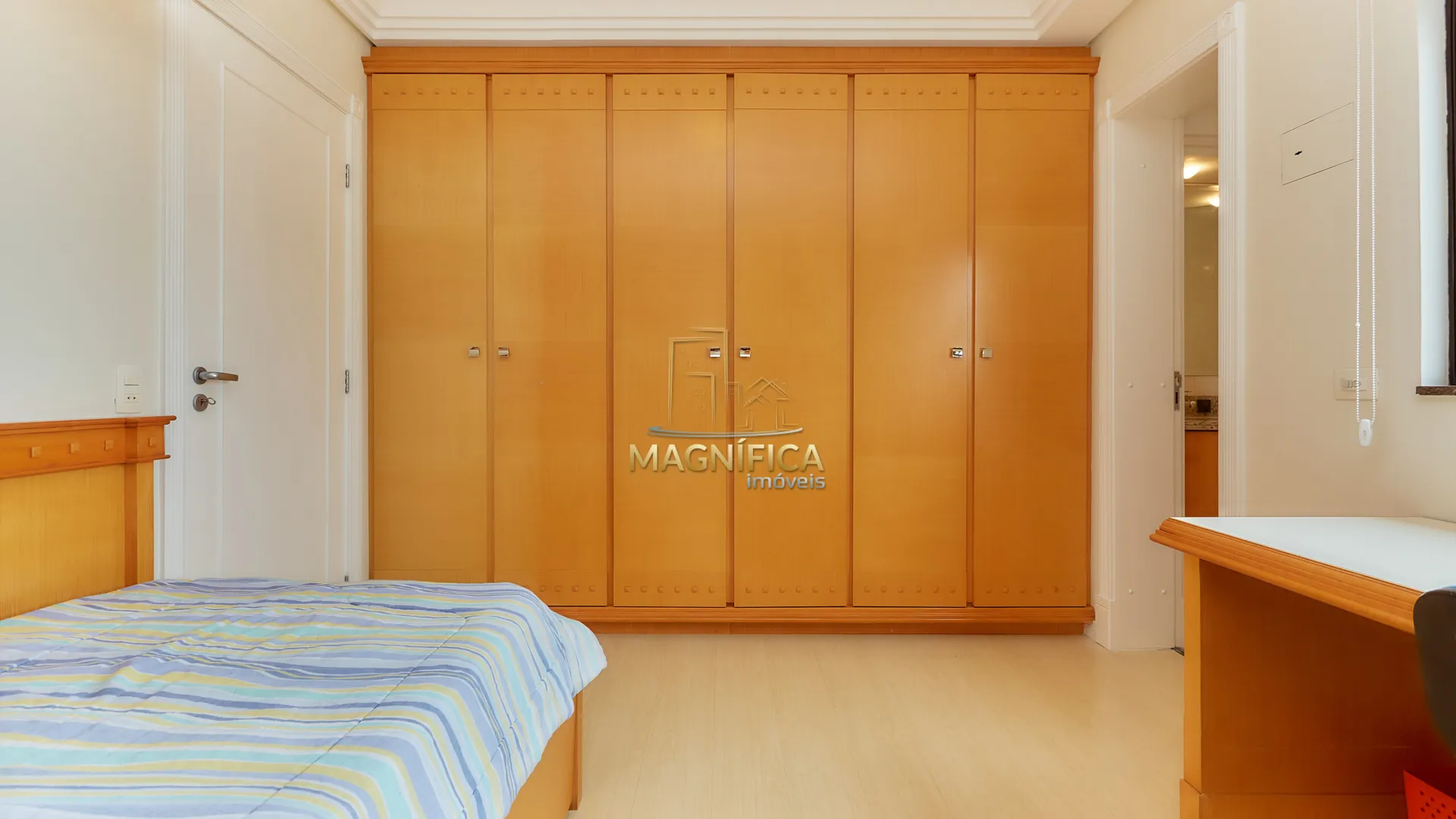 Apartamento de 322 m² con 3 suites y 4 plazas de garaje — photo 34