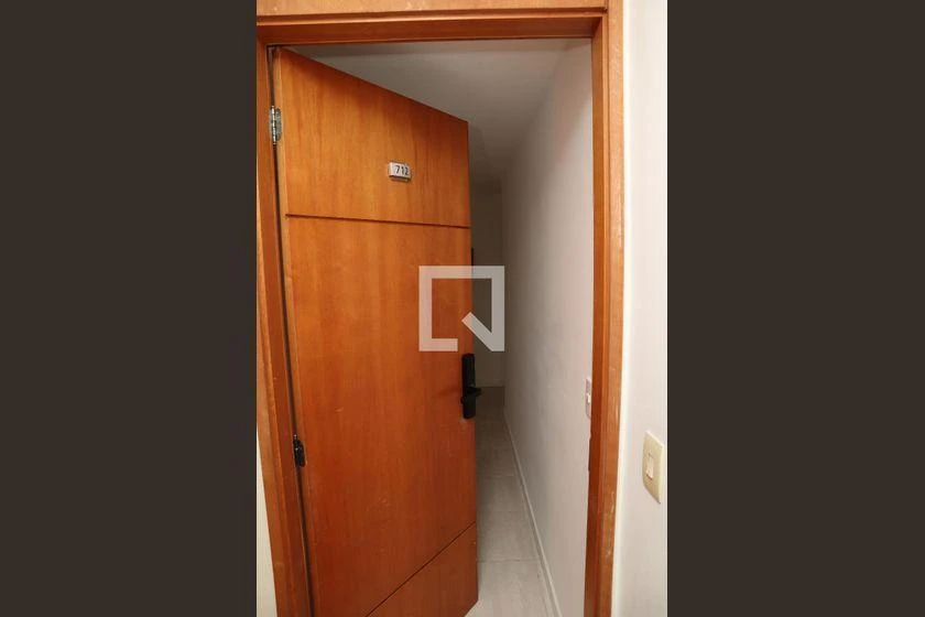 Furnished apartment, 70 m², with a home office — photo 38
