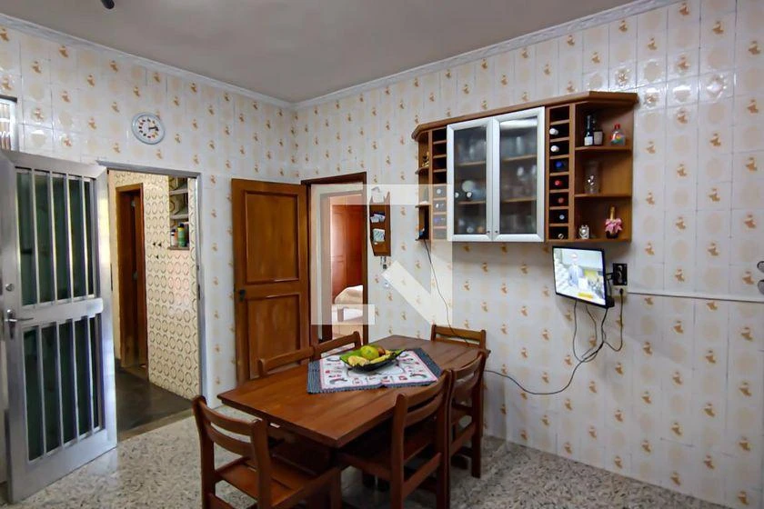 Casa de 420 m² com 4 quartos, 3 vagas e quintal — photo 19
