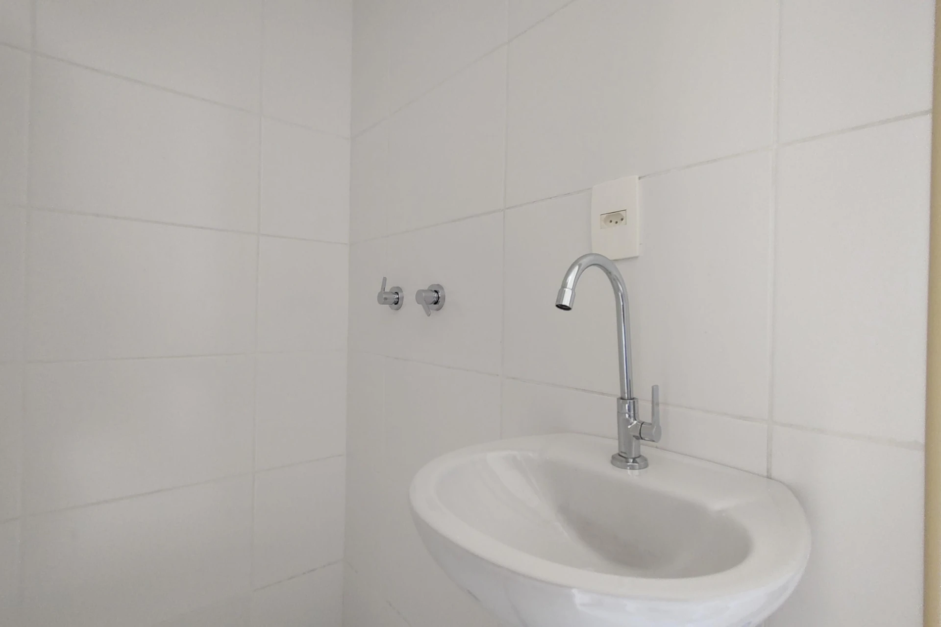 Apartment with 2 bedrooms, balcony and 1 parking space — photo 38