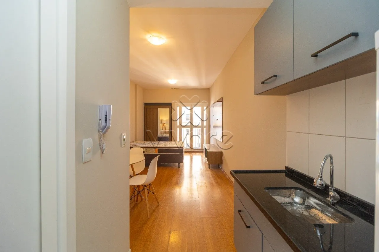 Furnished 1-bedroom apartment with a balcony — photo 2