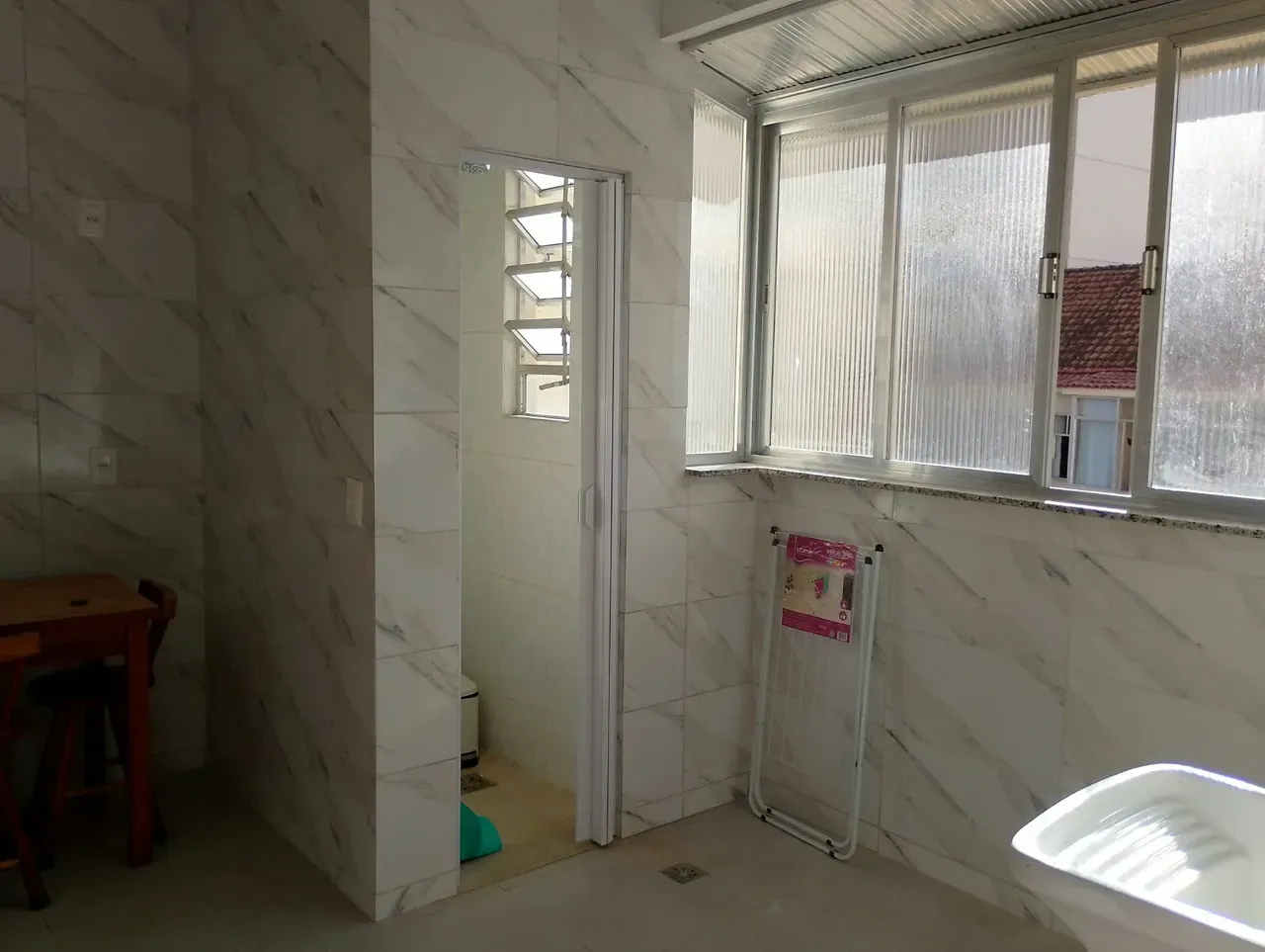 2-bedroom apartment with a washing machine — photo 12