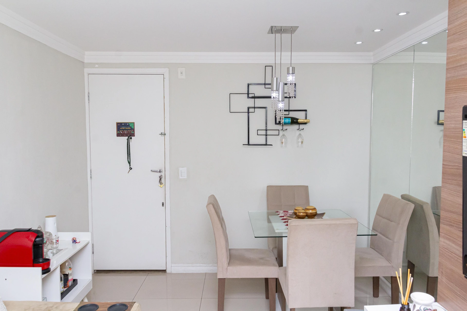 Apartamento mobiliado de 2 quartos em condomínio com piscina — photo 14