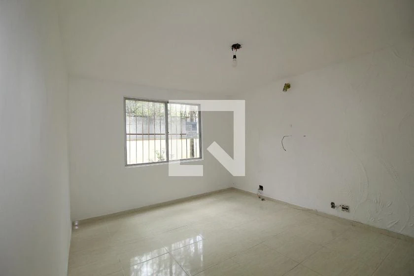 2-bedroom, 1-bath apartment with 52 m² and parking spot