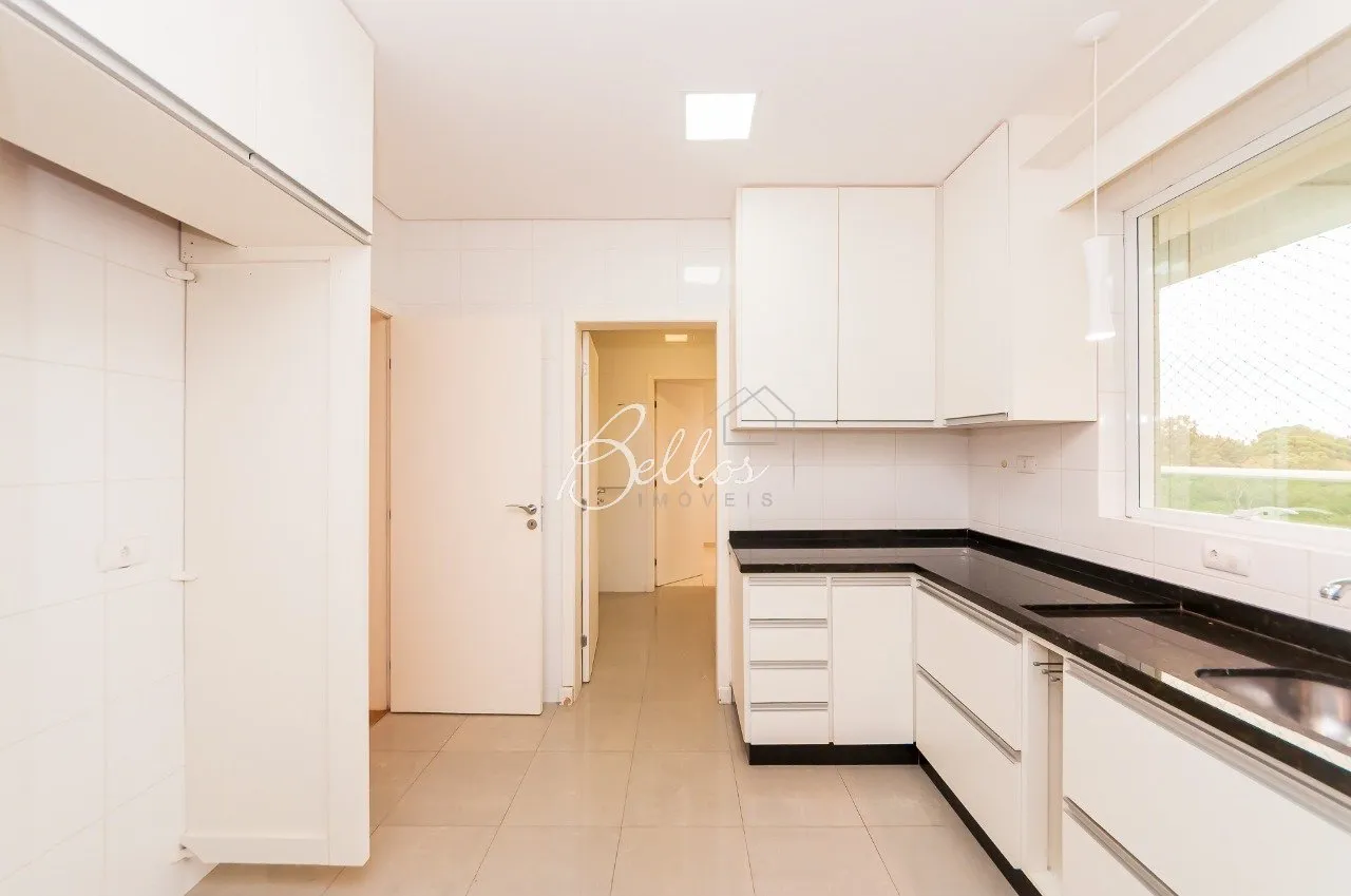 Квартира з 4 спальнями на 331 м² та 2 місця — photo 22