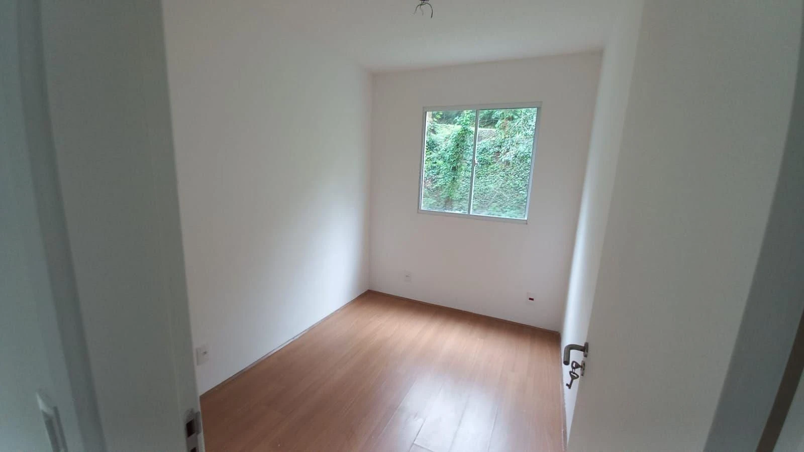 2 quartos e vista para as montanhas: apartamento de 45 m² — photo 9