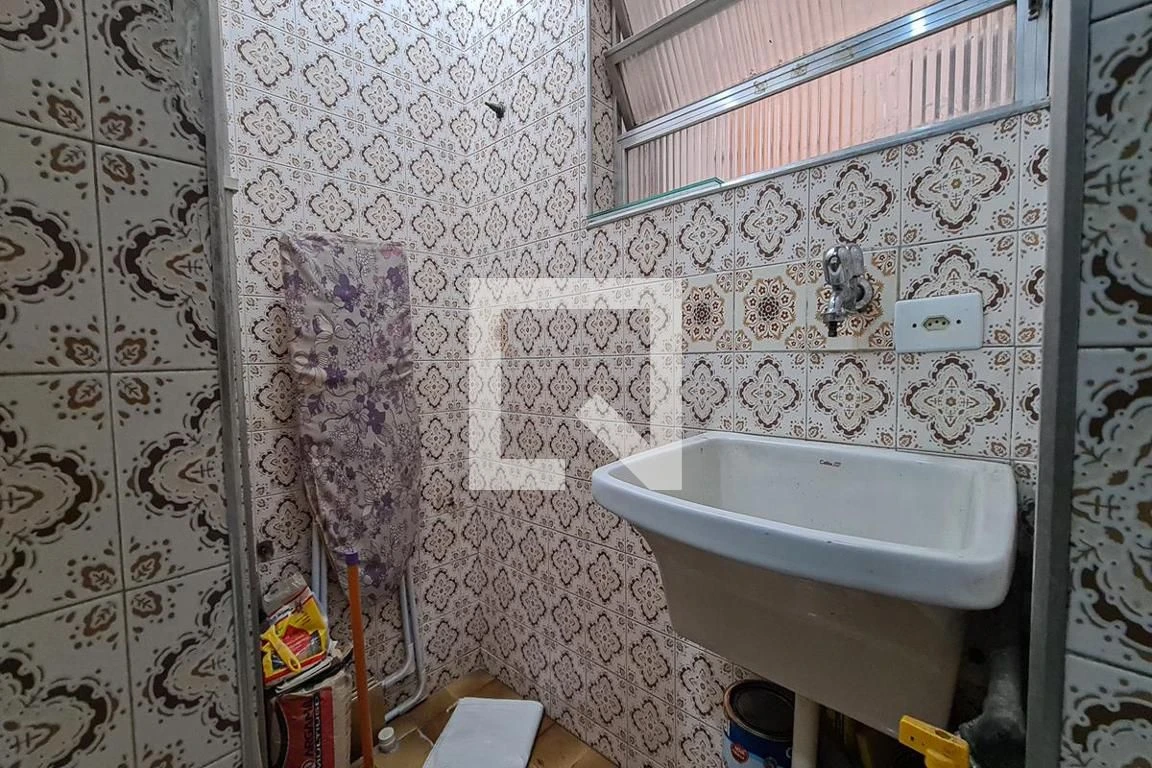 Apartamento amueblado con 2 dormitorios y 2 baños — photo 28
