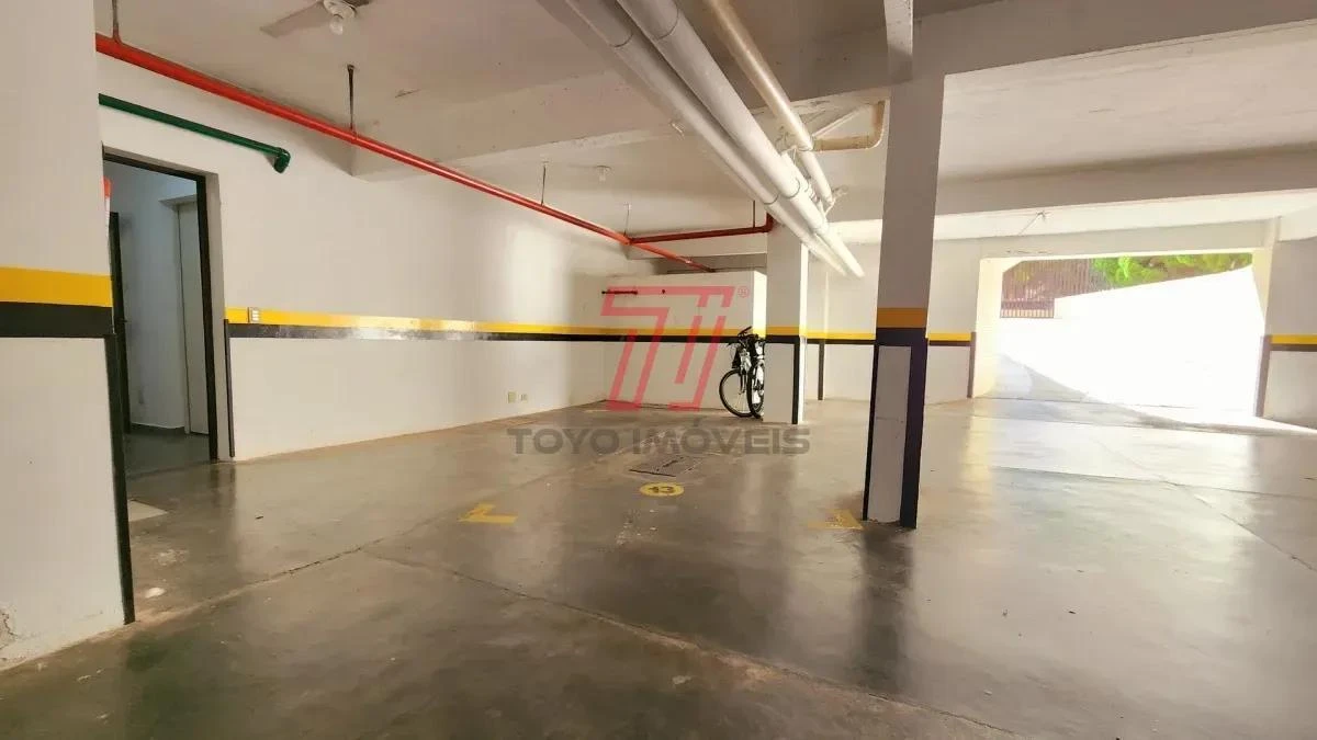 3-bedroom apartment with a bathtub in Curitiba — photo 29