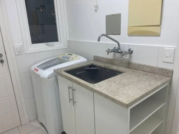 Ванна та 4 спальні: будинок 258 м² — photo 50